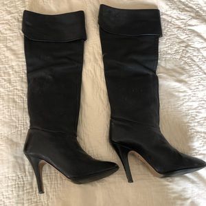 Vintage 1980s Baker’s over the knee black stiletto boots. Sz 8 1/2.